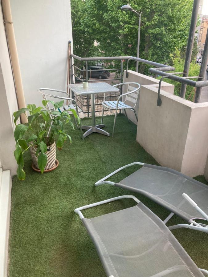 Apparement Chaleureux Avec Balcon Appartement Marseilles Buitenkant foto